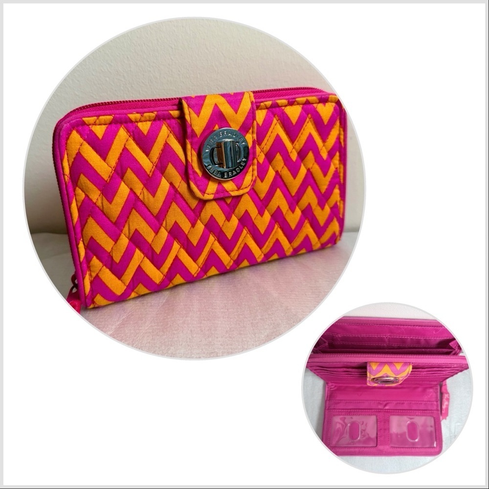 Vera Bradley Turn Lock Wallet Quilted Ziggy Zags Pattern Orange Pink